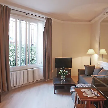 Apartment Elysee Duplex Paris