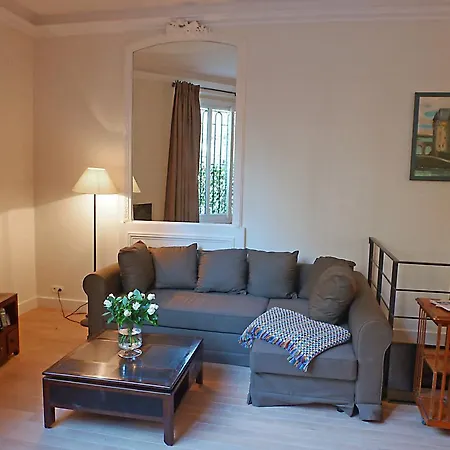 Elysee Duplex Apartment